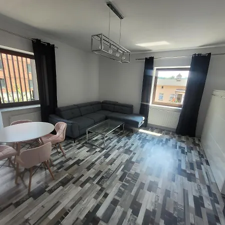 Chopina 1 Apartment *