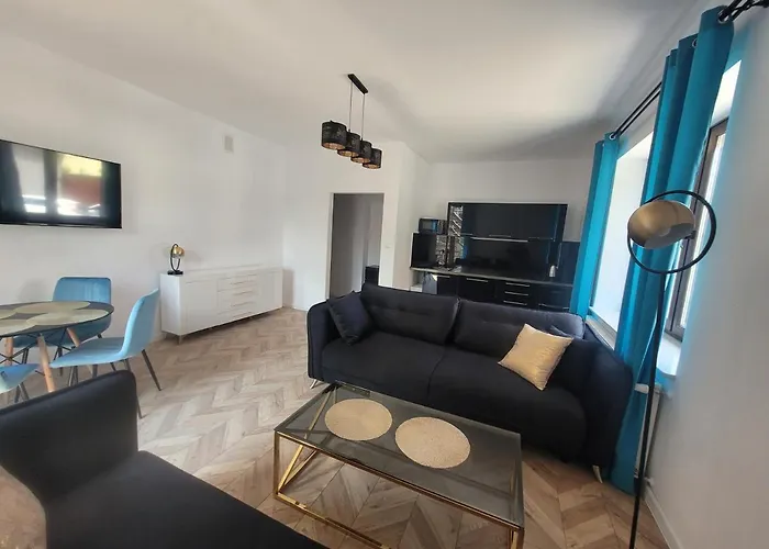 Chopina 1 Διαμέρισμα *