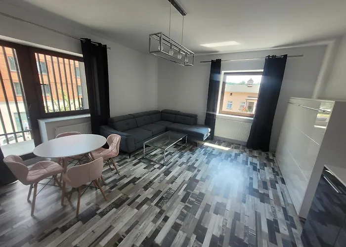 Chopina 1 Διαμέρισμα *